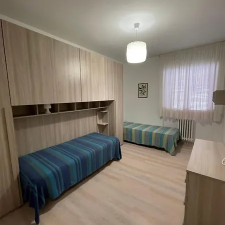 Mamma Gina 维耶斯泰